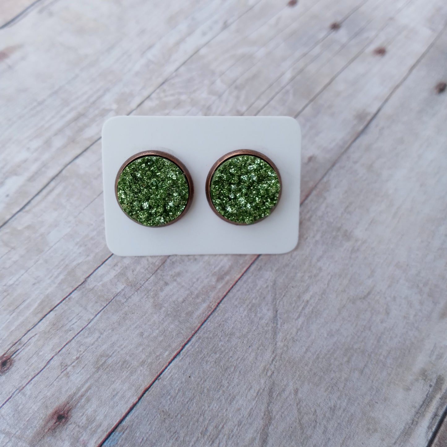 Green Stud Earrings 12MM