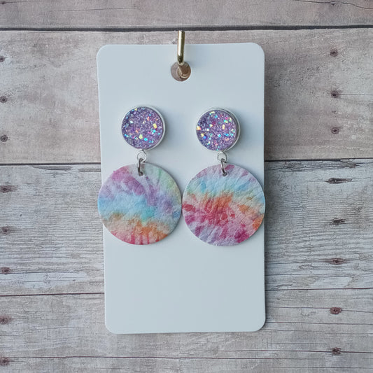 Light purple druzy with tye die circle