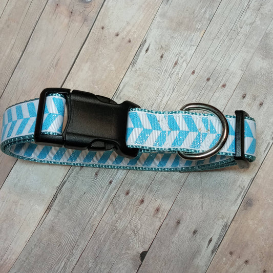 Blue and white dog collar