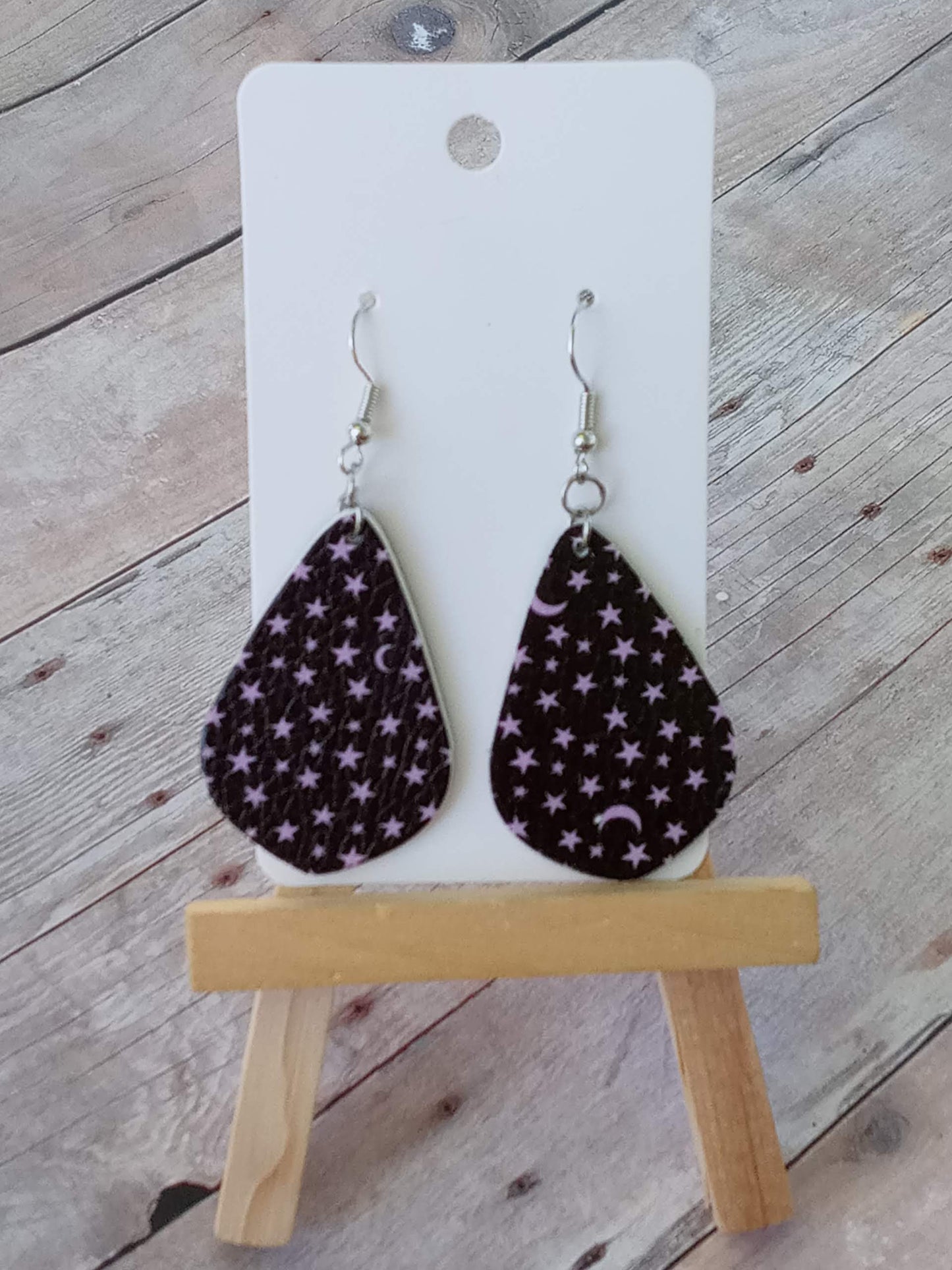 Black and Purple Stars 2" dangly earrings