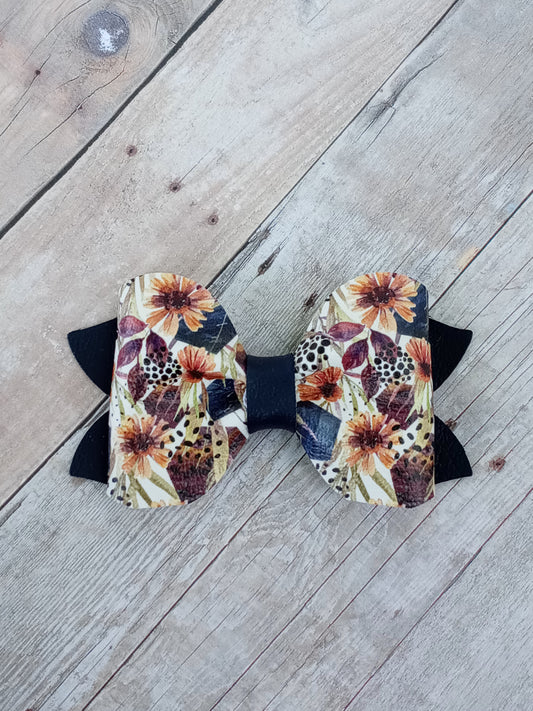 Fall flowers on cream 3.5" single layer pinch bow