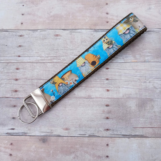 Honey bees and gnomes keychain 6"