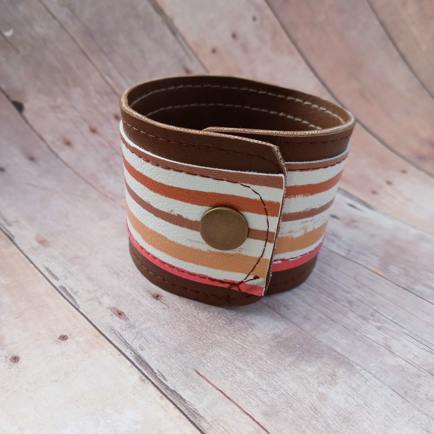 Shades of brown stripes bracelet