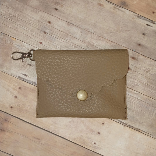 Tan mini wallet/keychain wallet