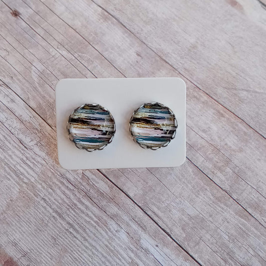 Brushstrokes Stud Earrings in Crown setting 12MM