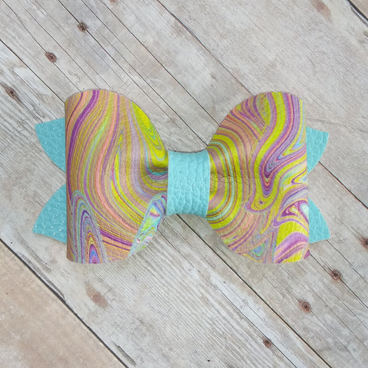 Light Blue and Oil Spill 3.5" single layer pinch bow