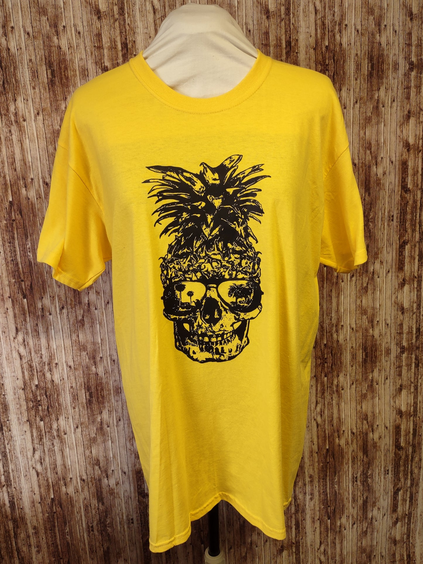 Skull Pineapple Large